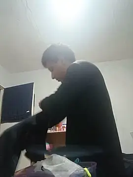 Snapshot of Nicolaskribeiro chatting on 05.26.26 Nicolaskribeiro online show from 05.26.26