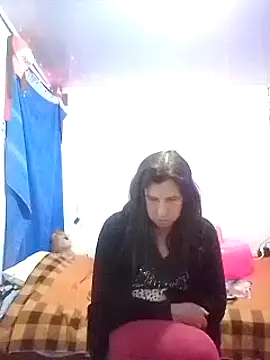 Snapshot of Cameron_puppy chatting on 03.10.25 Cameron puppy online show from 03.10.25