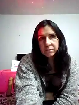 Snapshot of Cameron_puppy chatting on 10.31.25 Cameron puppy online show from 10.31.25