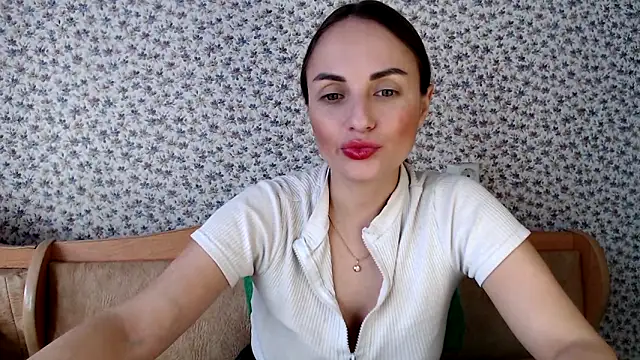 Tinadream20 online show from 09.25.25