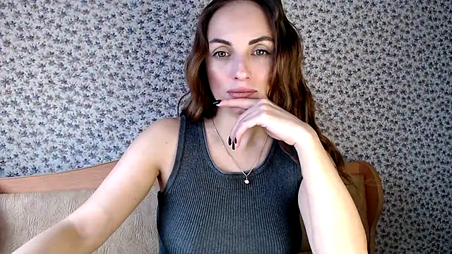 Tinadream20 online show from 11.05.25