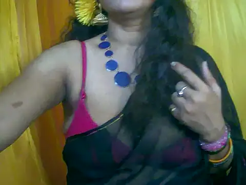 Snapshot of sexy_baby_kolkata chatting on 10.18.25 sexy baby kolkata online show from 10.18.25
