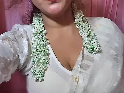 Snapshot of sexy_baby_kolkata chatting on 05.14.26 sexy baby kolkata online show from 05.14.26