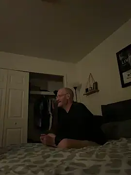 Snapshot of ucbryson chatting on 06.19.26 ucbryson online show from 06.19.26
