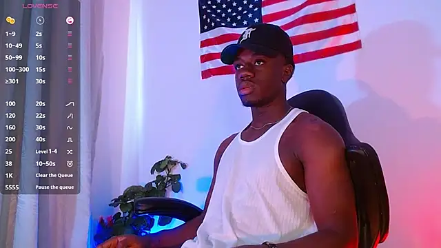 Snapshot of mike_wallace chatting on 10.16.25 mike wallace online show from 10.16.25