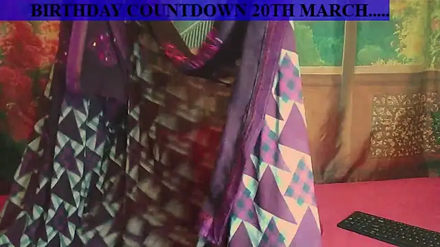 RoyalIndianCreamPuff online show from 03.14.26