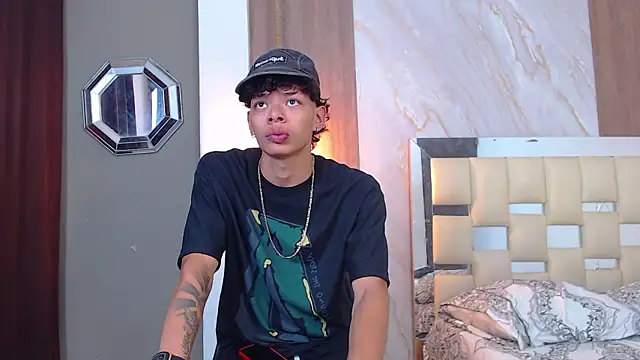 Snapshot of Harry_jhonsson chatting on 02.19.26 Harry jhonsson online show from 02.19.26