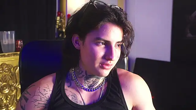 Snapshot of dantecoppolaa_ chatting on 03.14.25 dantecoppolaa online show from 03.14.25