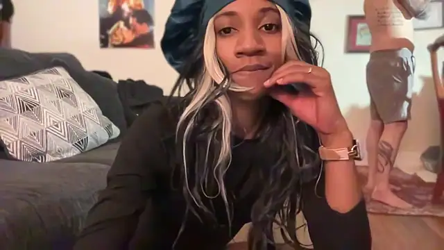 cutiesigh online show from 10.08.25