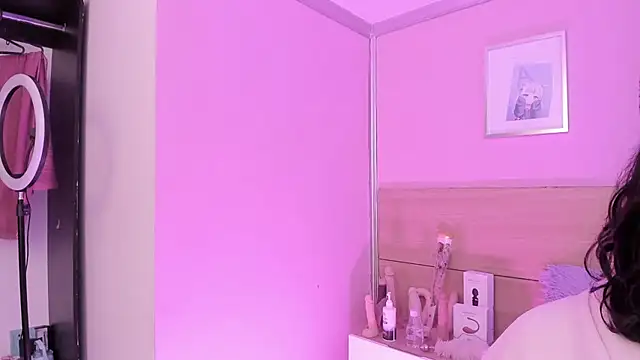 Sachi Meow online show from 03.10.25