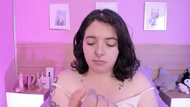 Sachi Meow online show from 03.17.25