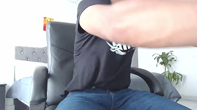 Aaronblack1  online show from 03.08.26