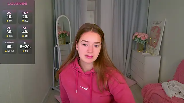 Snapshot of LovelyJessie chatting on 11.27.25 LovelyJessie online show from 11.27.25