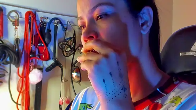 scarlet-kennedy98 online show from 04.15.26