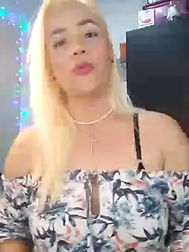 Snapshot of LuCKy_JoK chatting on 01.05.25 LuCKy JoK online show from 01.05.25