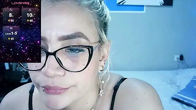 Snapshot of LuCKy_JoK chatting on 02.19.25 LuCKy JoK online show from 02.19.25