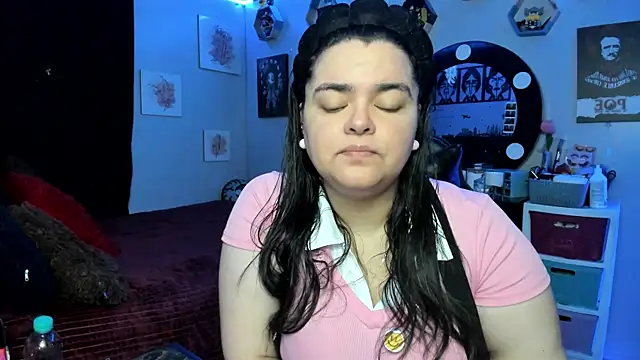 Luise Meyrink online show from 02.14.26