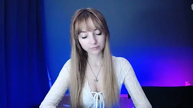 LuciaYoung online show from 02.28.25