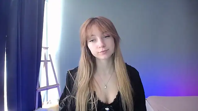 LuciaYoung online show from 03.08.25