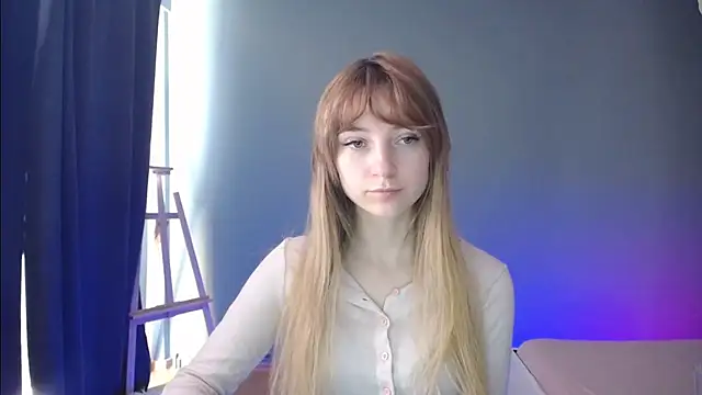 LuciaYoung online show from 03.09.25