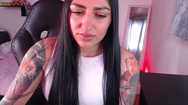 MissDennise online show from 09.20.25