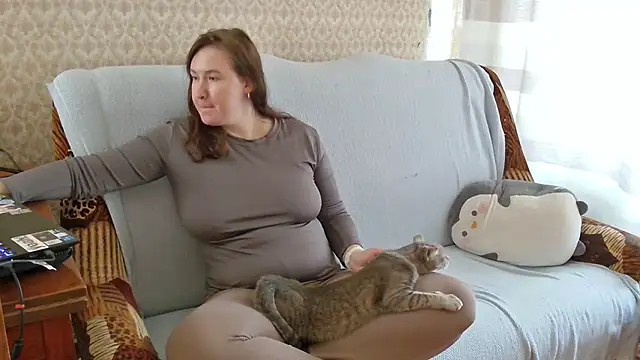 franceska blue online show from 09.29.25