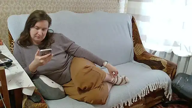 Snapshot of franceska_blue chatting on 02.12.26 franceska blue online show from 02.12.26