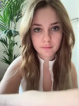 MaribelRiver online show from 02.18.26