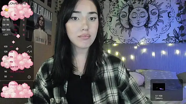 Snapshot of Anisawithlove chatting on 02.24.25 Anisawithlove online show from 02.24.25