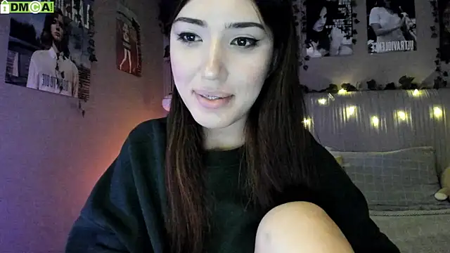 Snapshot of Anisawithlove chatting on 09.11.25 Anisawithlove online show from 09.11.25