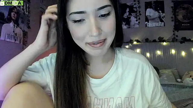 Snapshot of Anisawithlove chatting on 09.22.25 Anisawithlove online show from 09.22.25