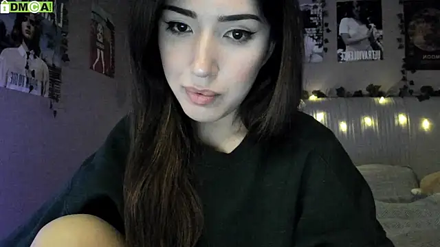 Snapshot of Anisawithlove chatting on 09.30.25 Anisawithlove online show from 09.30.25