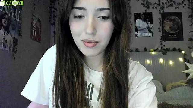 Snapshot of Anisawithlove chatting on 11.11.25 Anisawithlove online show from 11.11.25