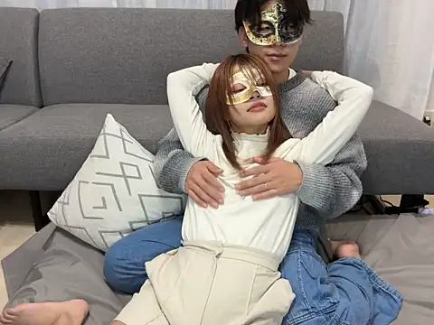 Snapshot of tubaki_taku chatting on 03.10.25 tubaki taku online show from 03.10.25