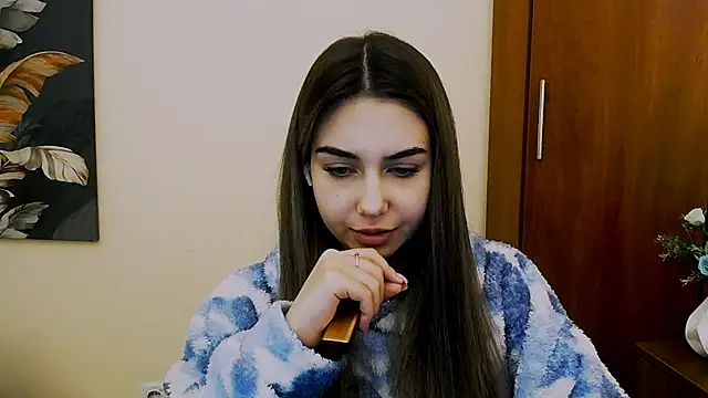 Lili magic online show from 02.15.25