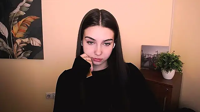 Lili magic online show from 09.11.25