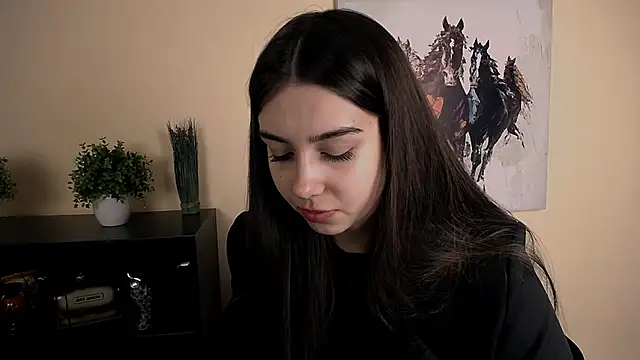 Lili magic online show from 12.14.25