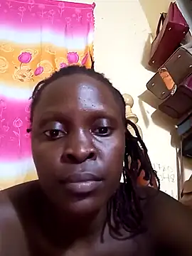 Snapshot of pretty_amaal chatting on 03.04.25 pretty amaal online show from 03.04.25