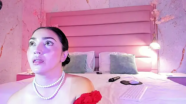 LIAH IZUMI online show from 09.17.25