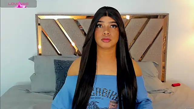 Snapshot of Hanz_sex chatting on 12.13.24 Hanz sex online show from 12.13.24