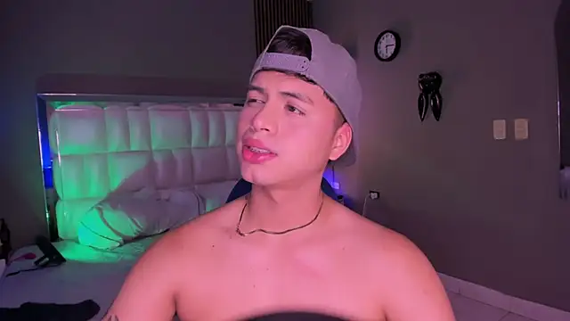 Niicky1  online show from 09.11.25