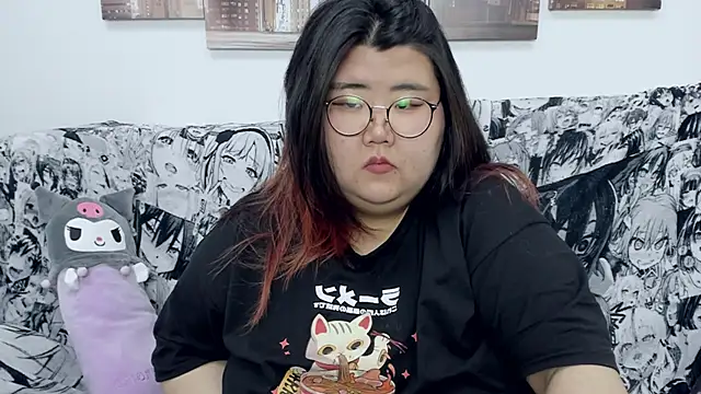 Snapshot of Nadine_asian chatting on 12.14.24 Nadine asian online show from 12.14.24