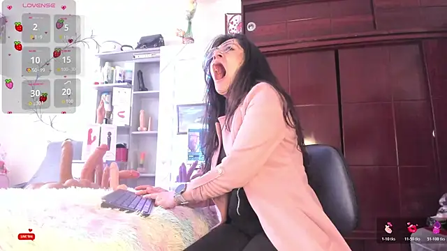 Rapunzeell  online show from 03.24.26