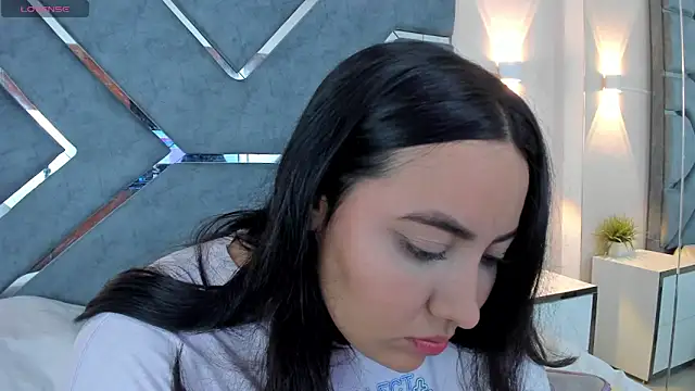 LucciaPorter online show from 09.27.25