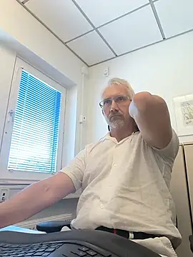 tom-swede online show from 07.21.26