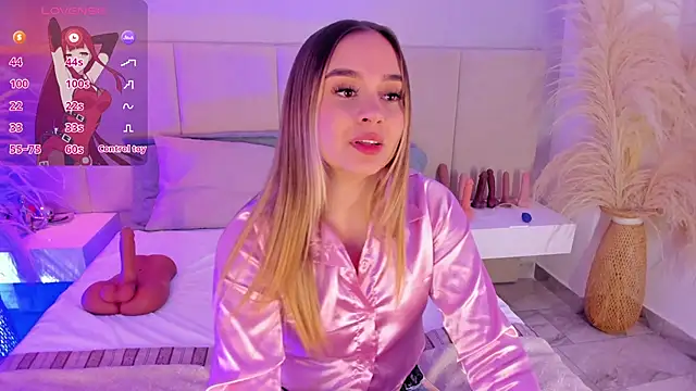 sofia pamela online show from 02.19.25