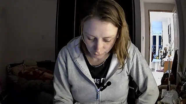 Snapshot of stupid_babybird chatting on 09.12.25 stupid babybird online show from 09.12.25