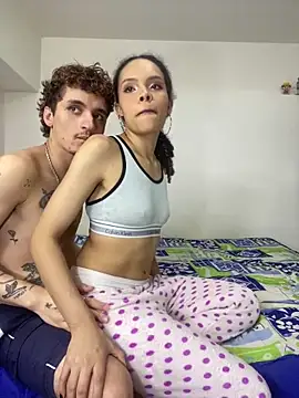 TheKing6ix9ine69 online show from 02.16.25