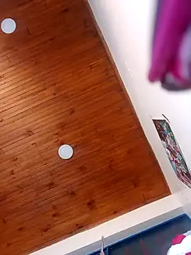 sara winehouse1 online show from 12.16.25