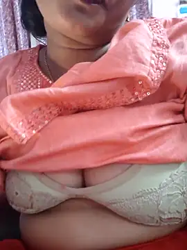 Snapshot of Ritasingh-0461 chatting on 09.16.25 Ritasingh-0461 online show from 09.16.25